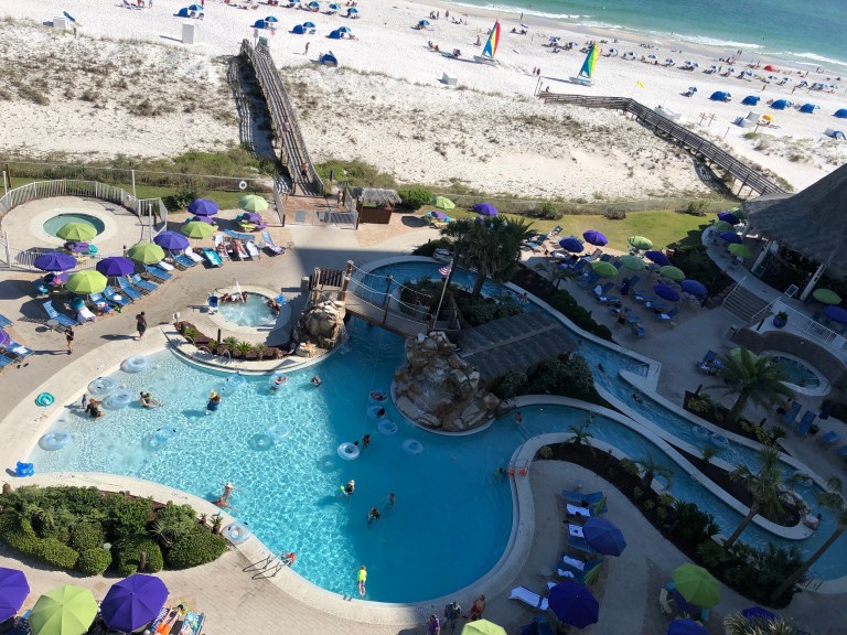 %CwBFtDkQUiplfFNLnjW7A