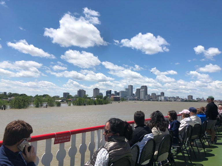 jOafAcNVQqaLNq6FHCSikA